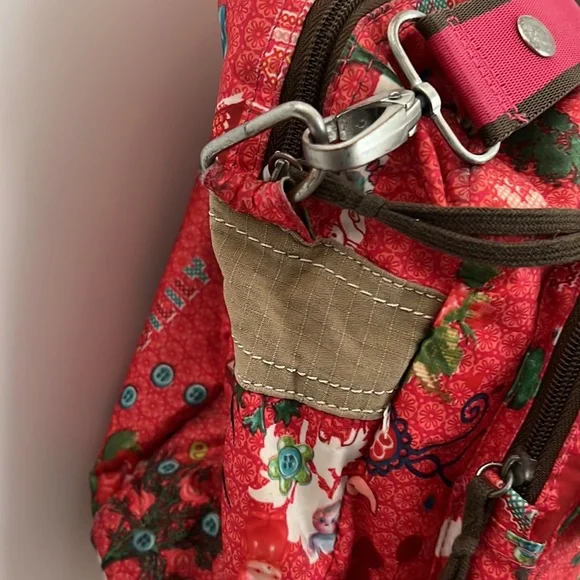 Oilily diaper bag, two bottle holders and pad - Picture 5 of 10